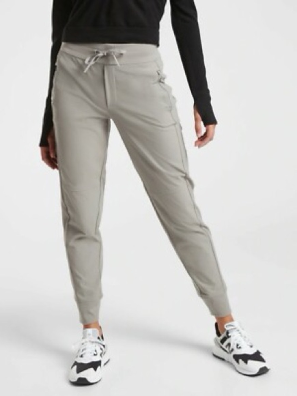 ATHLETA Headlands Hybrid Trek Jogger Feather Beige 4